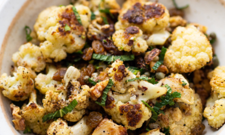 4 Easy Ways To Cook With Za’atar, the Anti-Inflammatory Spice That Makes All Meals Taste Better