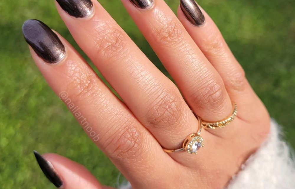 17 Fall Nail Trends That’ll Be Huge This Season, From Espresso Brown to Dark Cherry